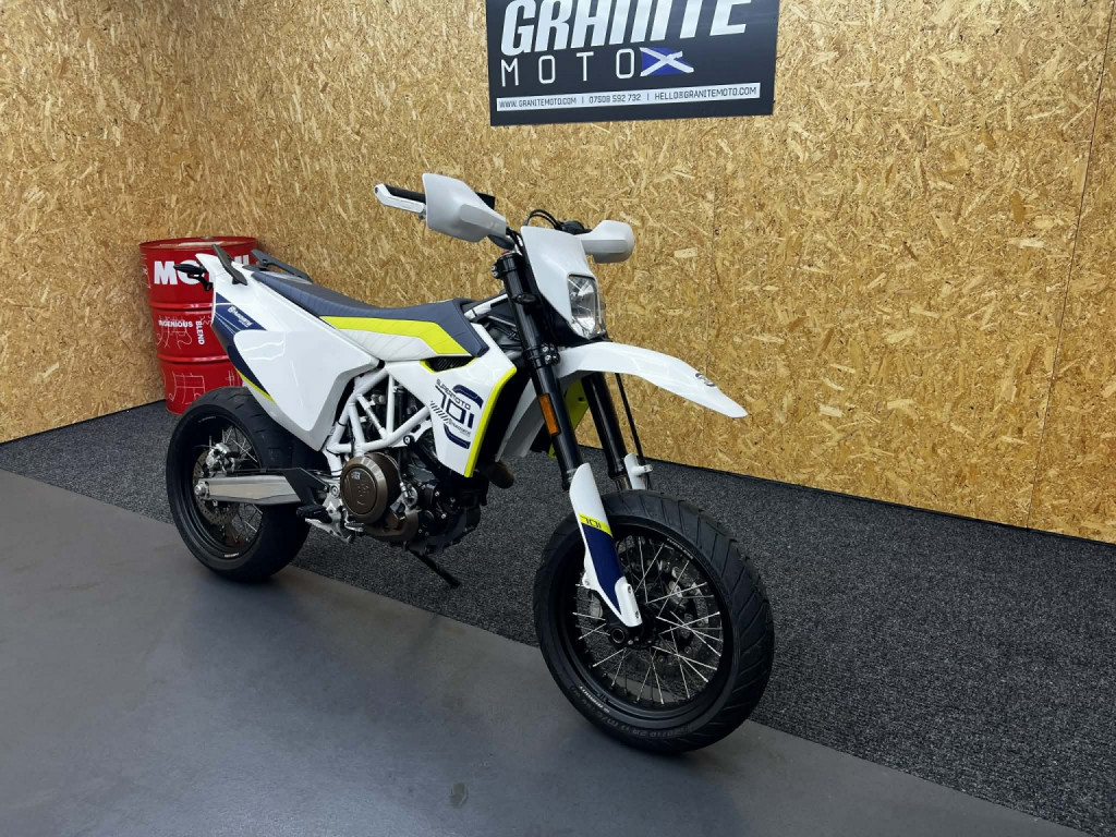 HUSQVARNA 701