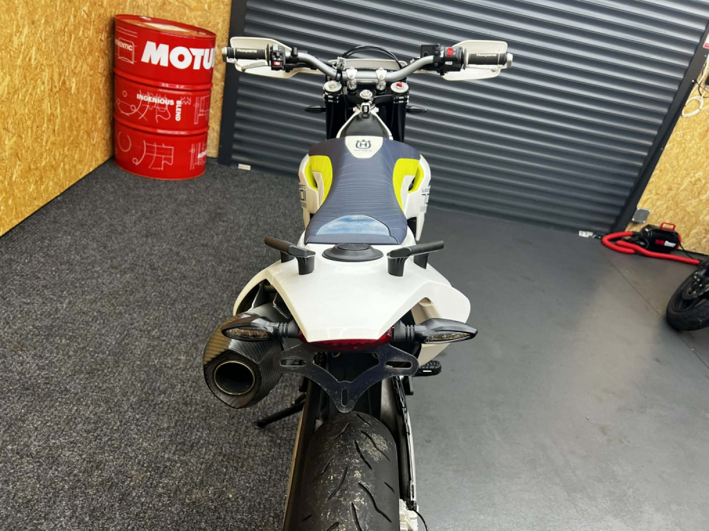 HUSQVARNA 701