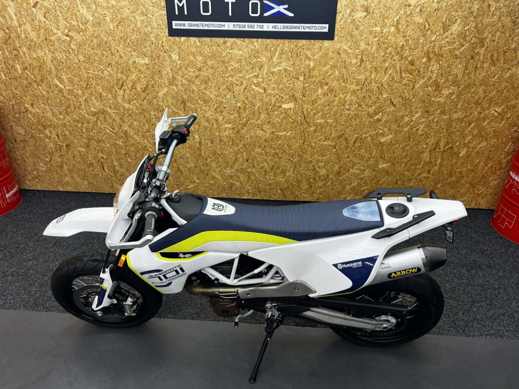 HUSQVARNA 701