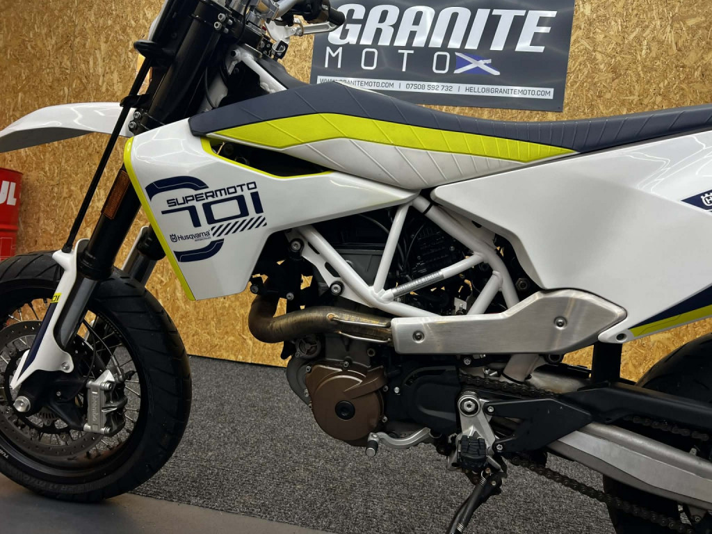 HUSQVARNA 701