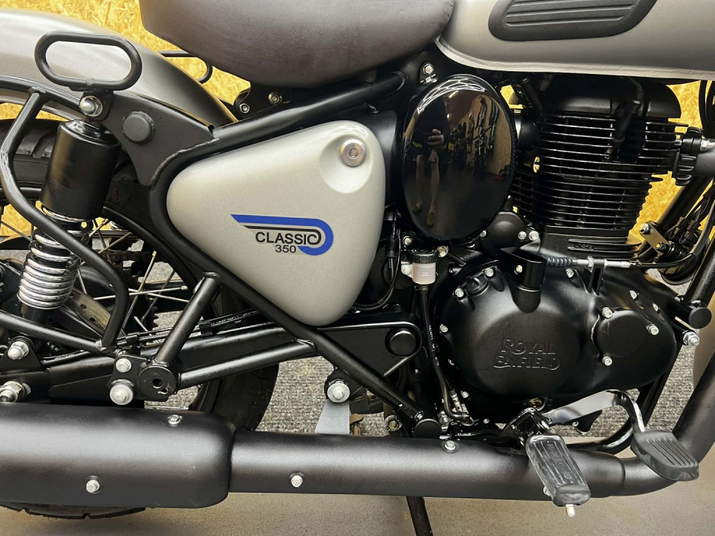 ROYAL ENFIELD CLASSIC 350