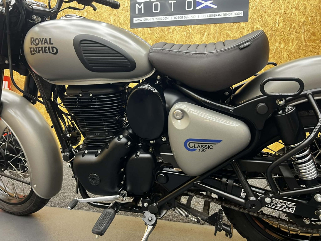 ROYAL ENFIELD CLASSIC 350