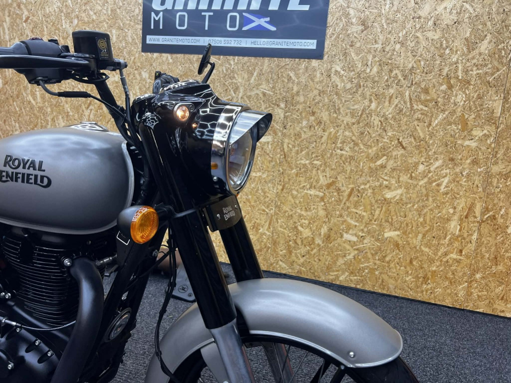 ROYAL ENFIELD CLASSIC 350