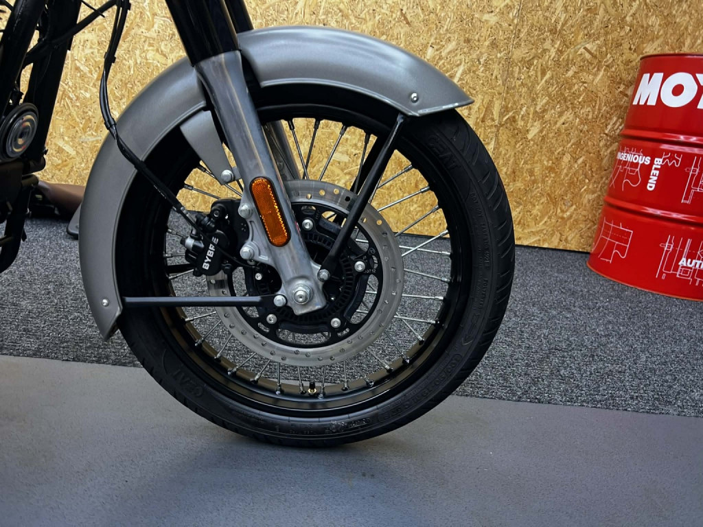 ROYAL ENFIELD CLASSIC 350