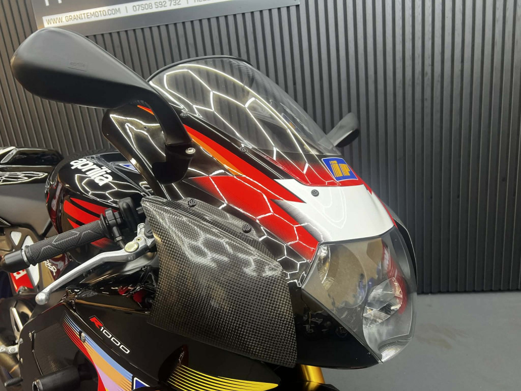 APRILIA RSV 1000