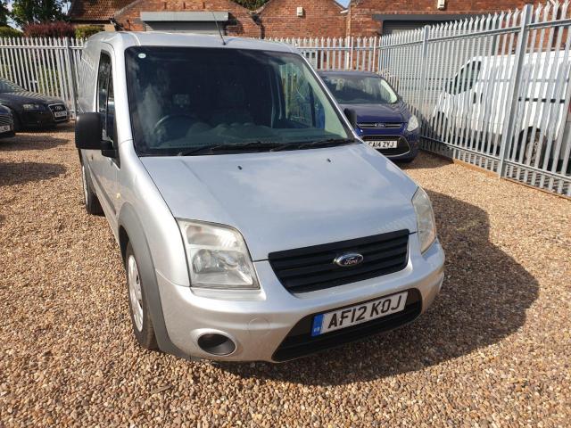 FORD TRANSIT CONNECT 1.8 TDCi 110 T220 Trend