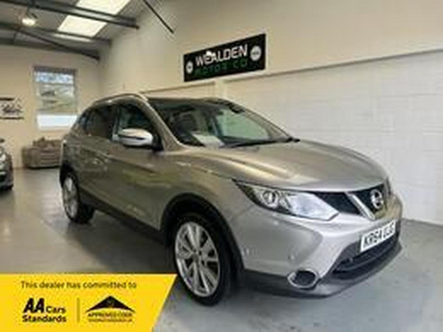 NISSAN QASHQAI 1.5 dCi Tekna 2WD Euro 5 (s/s) 5dr