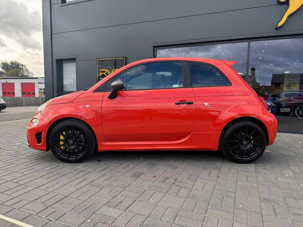 ABARTH 695