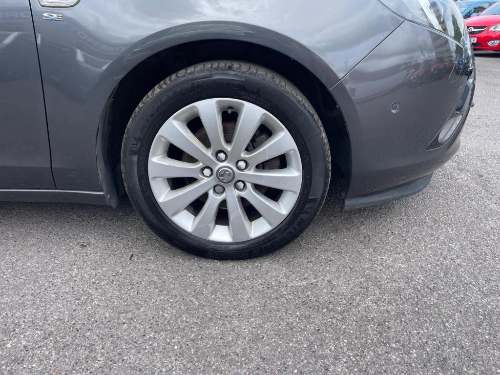 VAUXHALL ZAFIRA TOURER