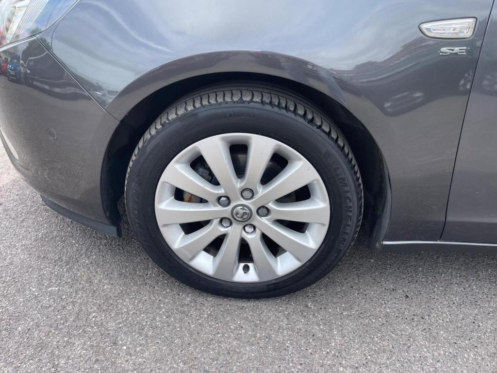 VAUXHALL ZAFIRA TOURER
