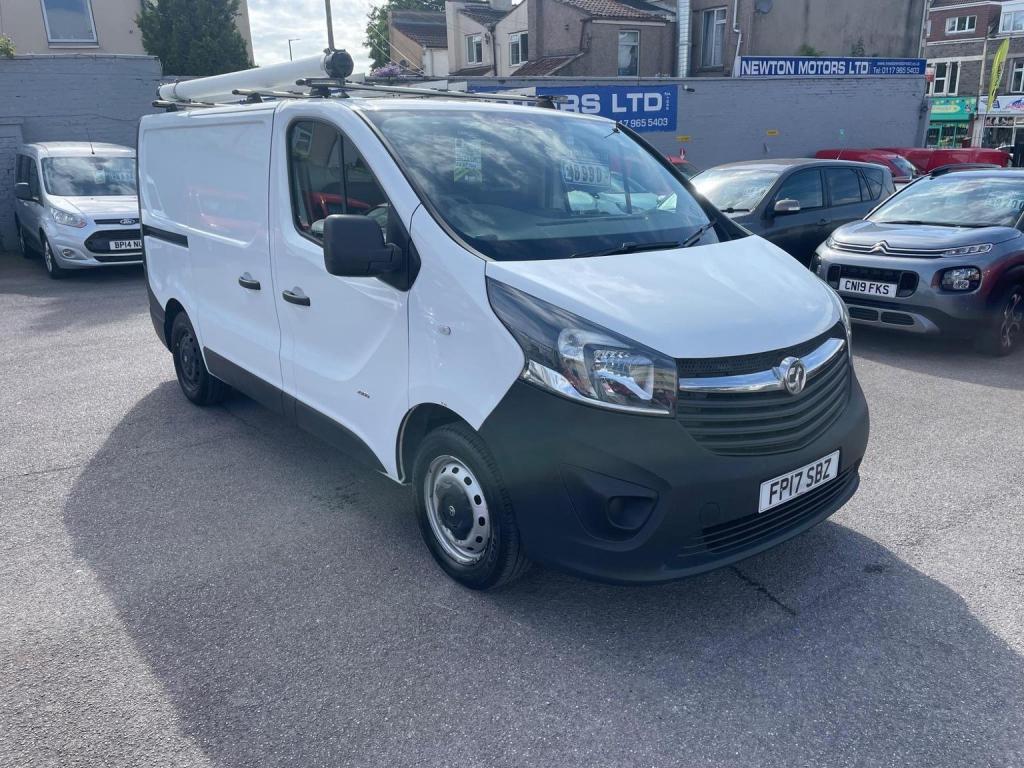 VAUXHALL VIVARO
