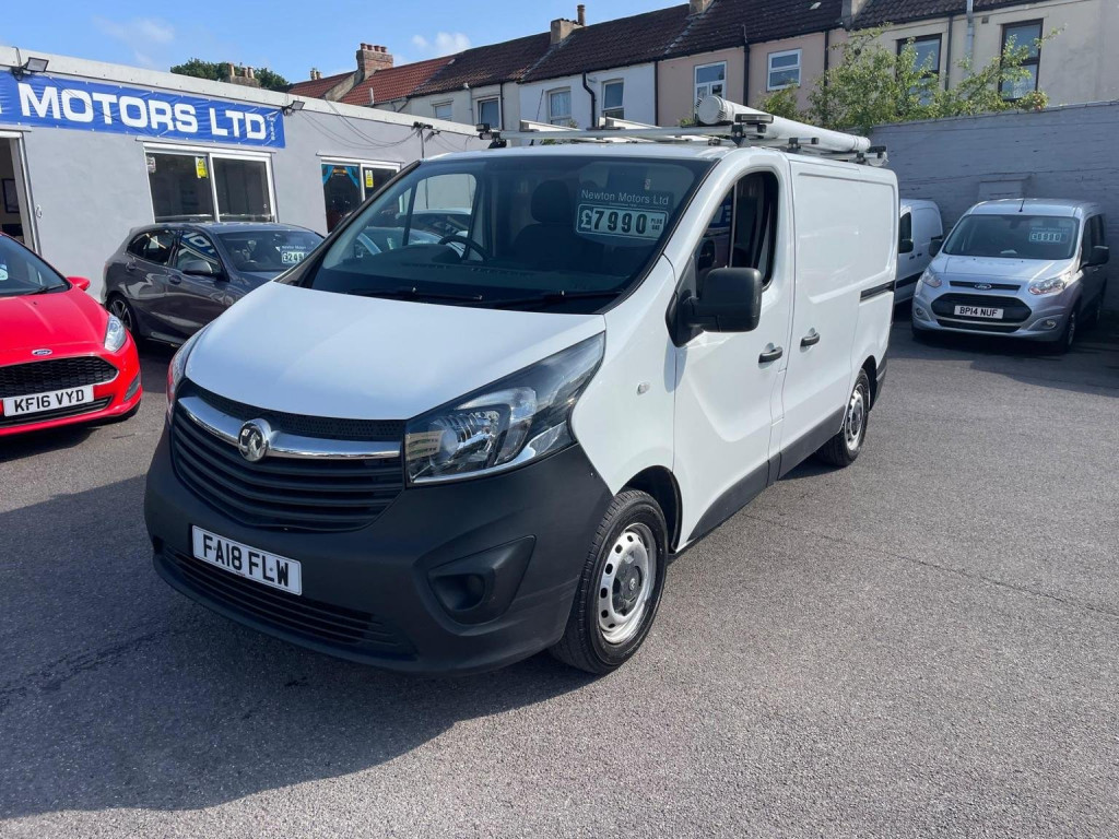 VAUXHALL VIVARO