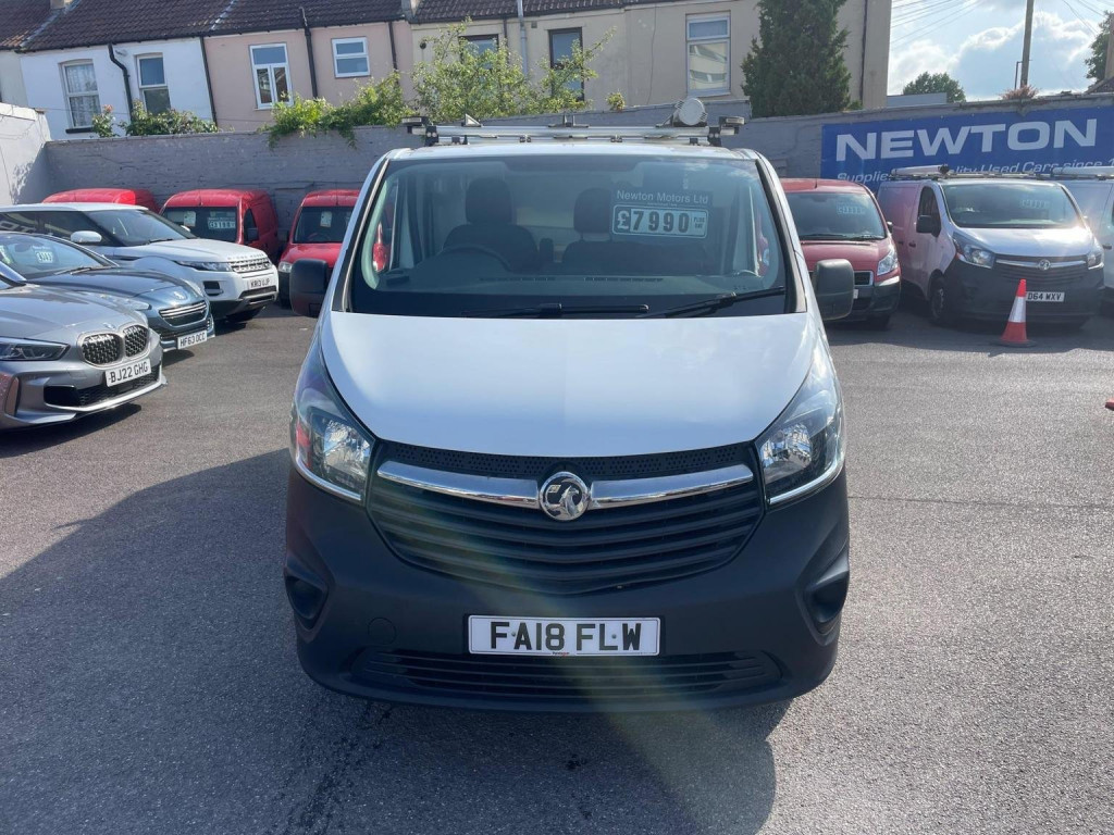 VAUXHALL VIVARO