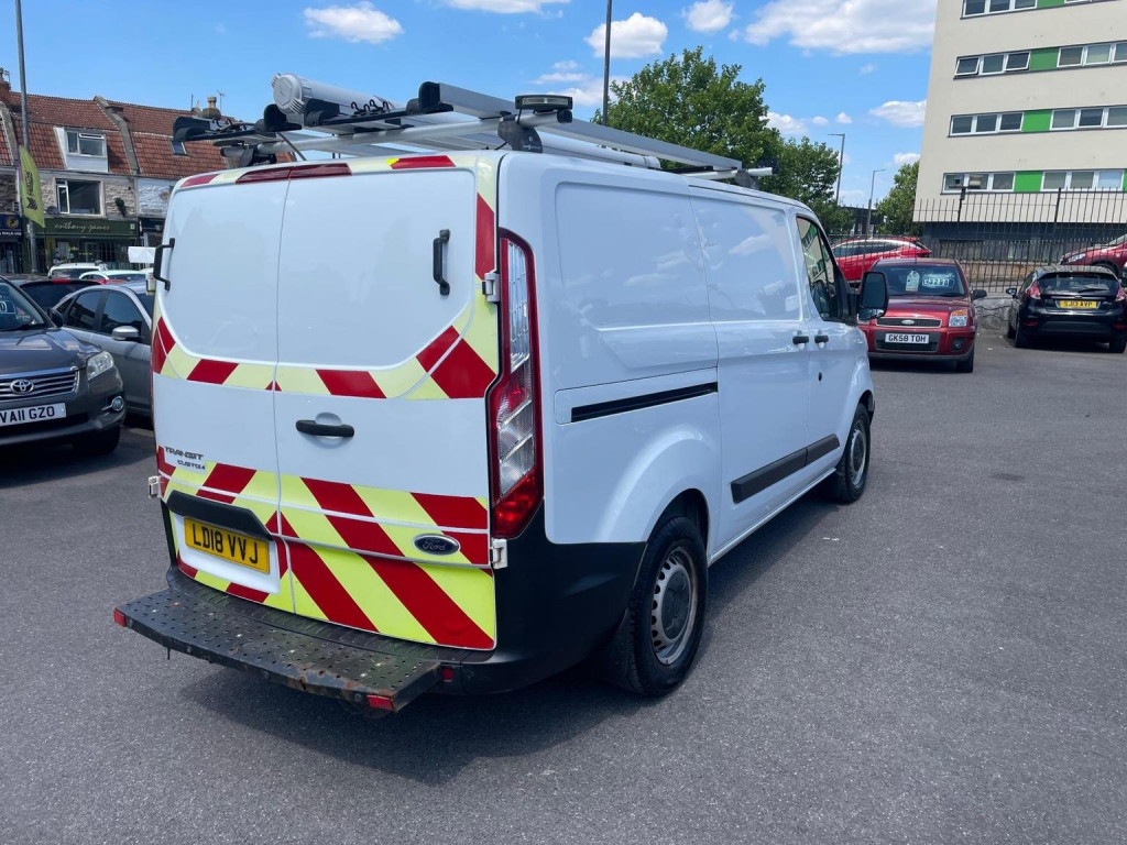 FORD TRANSIT CUSTOM