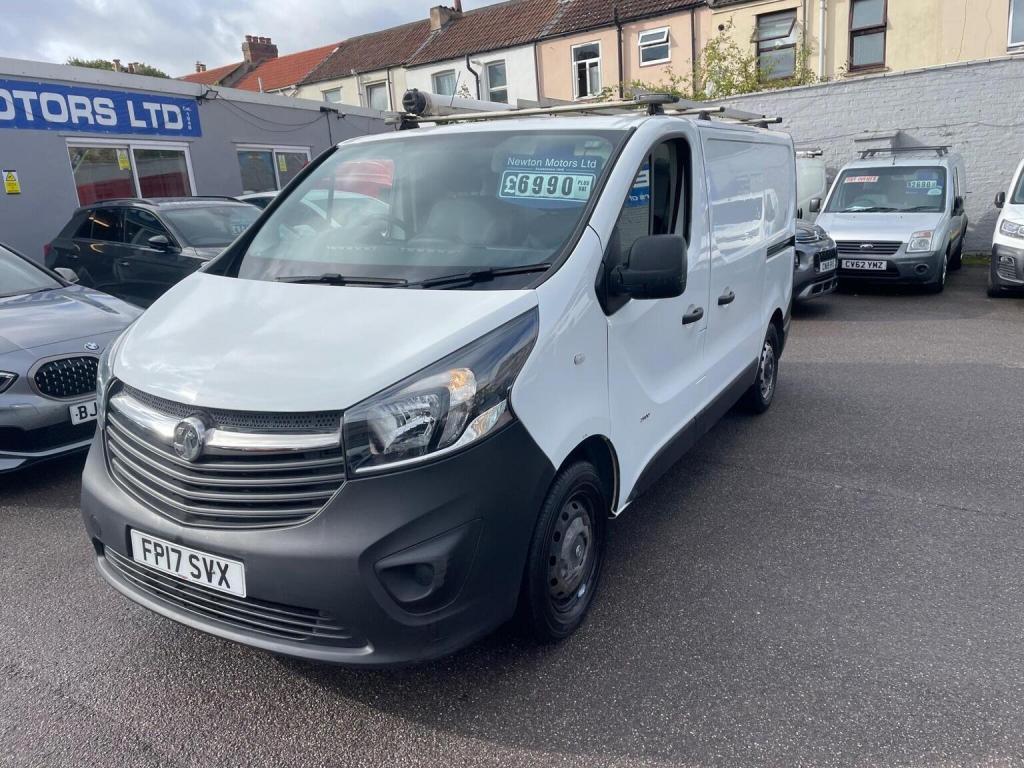 VAUXHALL VIVARO