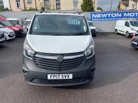 VAUXHALL VIVARO
