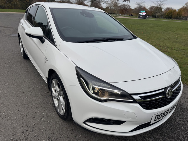 VAUXHALL ASTRA 1.6 CDTi ecoTEC BlueInjection SRi