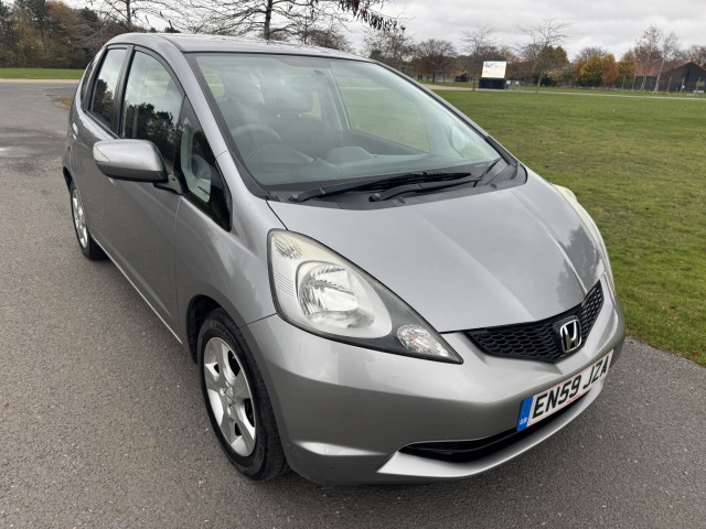 HONDA JAZZ 1.4 i-VTEC ES