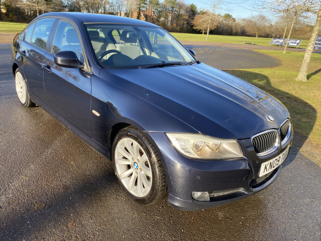 BMW 3 SERIES 2.0 320d SE Saloon