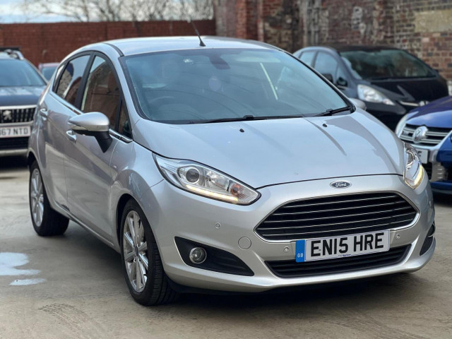 FORD FIESTA 1.5 TDCi Titanium Euro 6 5dr