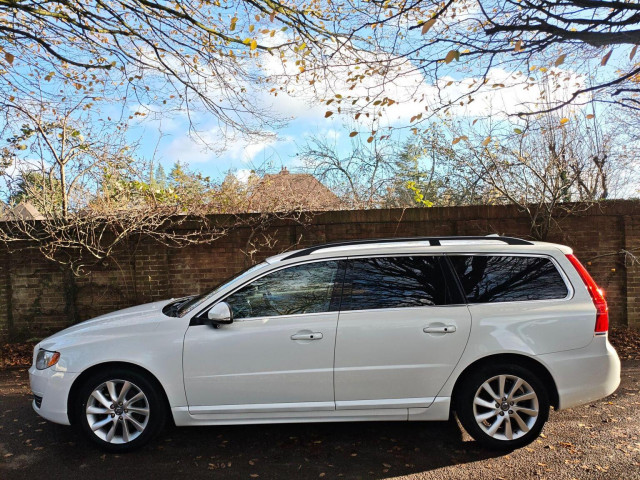 VOLVO V70 1.6 T4 SE Lux Powershift Euro 5 5dr