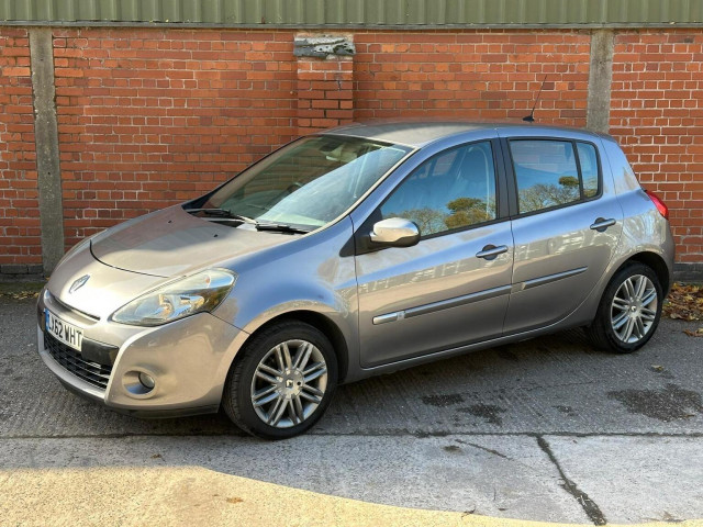 RENAULT CLIO