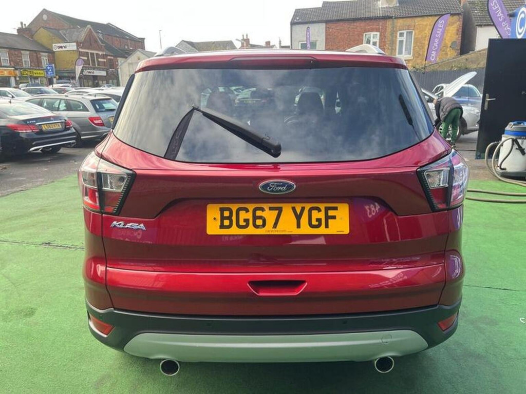 FORD KUGA