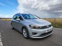 VOLKSWAGEN GOLF SV