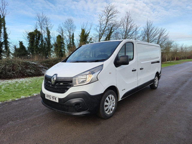 RENAULT TRAFIC