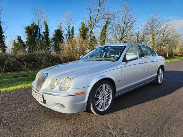 JAGUAR S-TYPE
