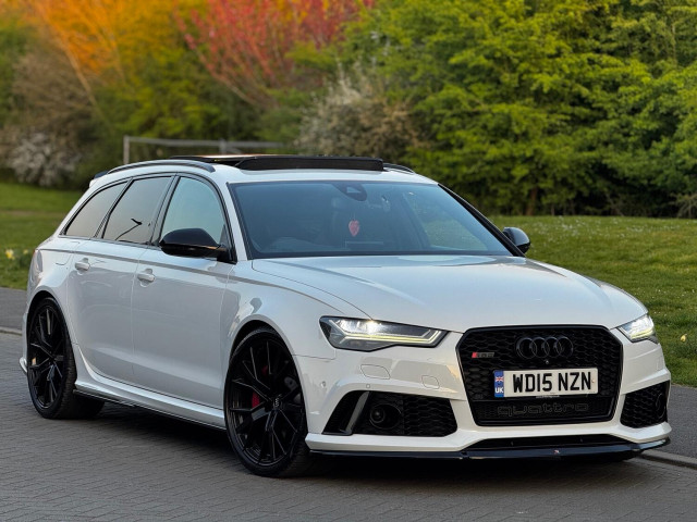 AUDI RS6 4.0 TFSI V8