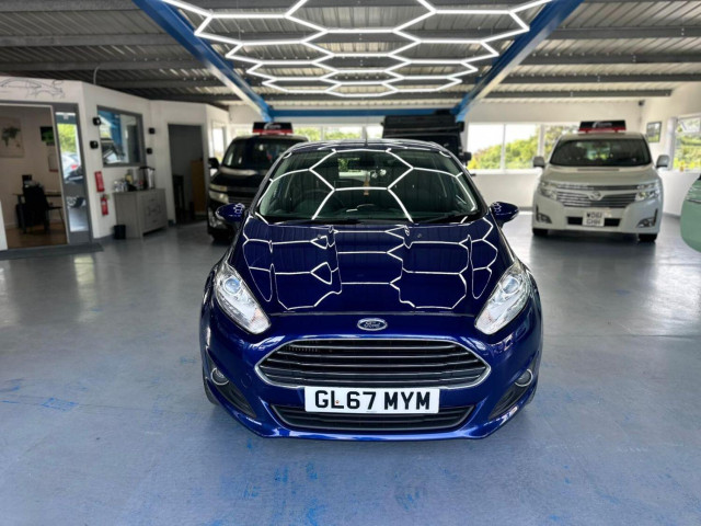FORD FIESTA 1.0 T EcoBoost Titanium