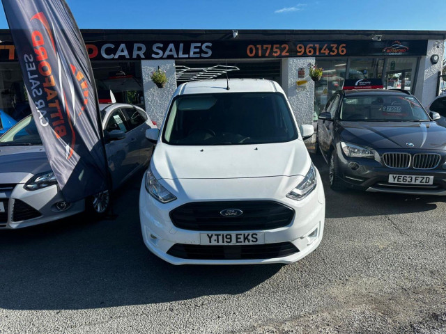 FORD TRANSIT CONNECT 1.5 200 EcoBlue Limited
