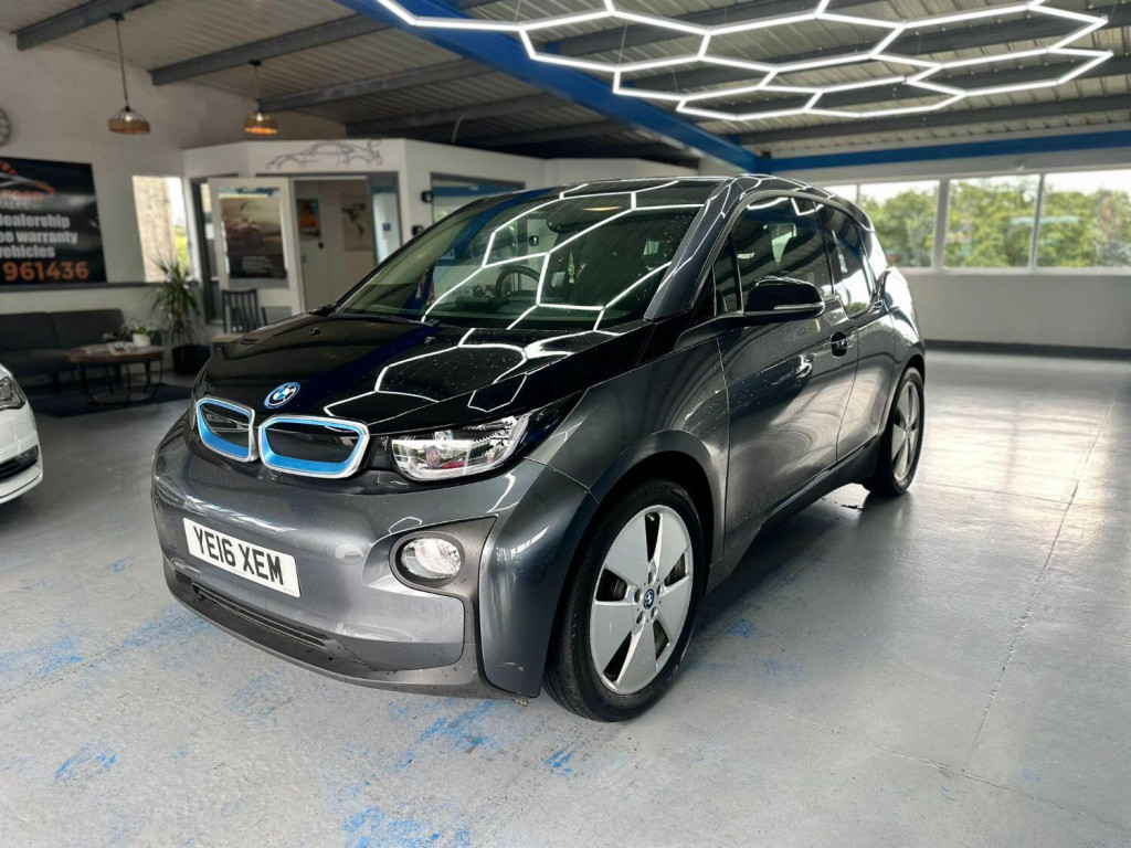 BMW I3
