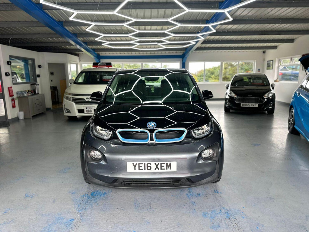 BMW I3