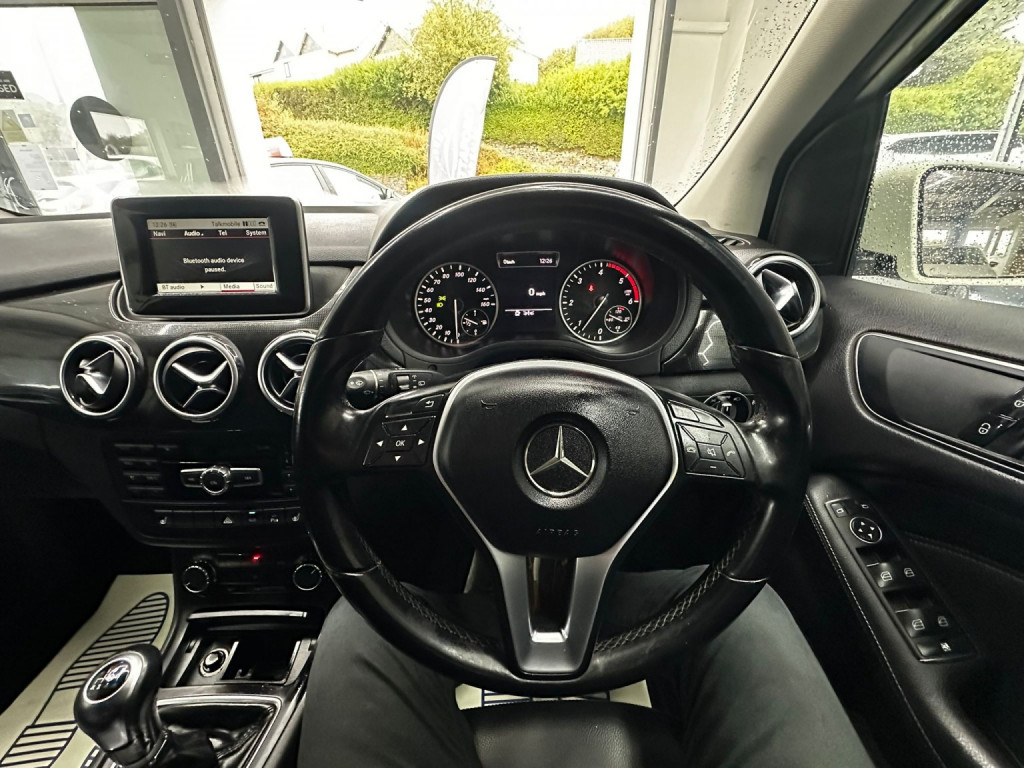 MERCEDES-BENZ B CLASS