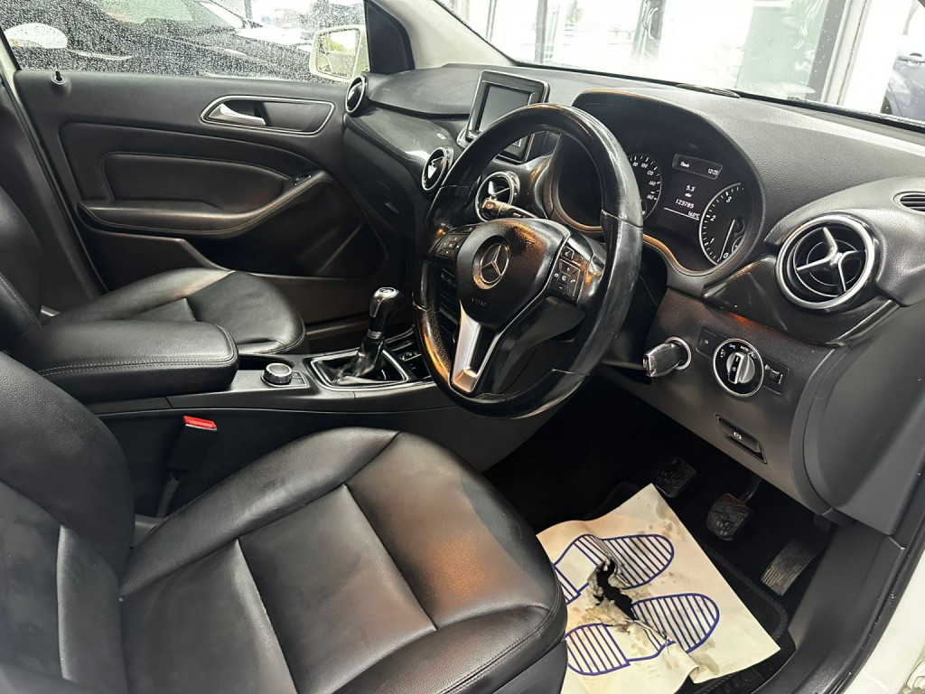 MERCEDES-BENZ B CLASS