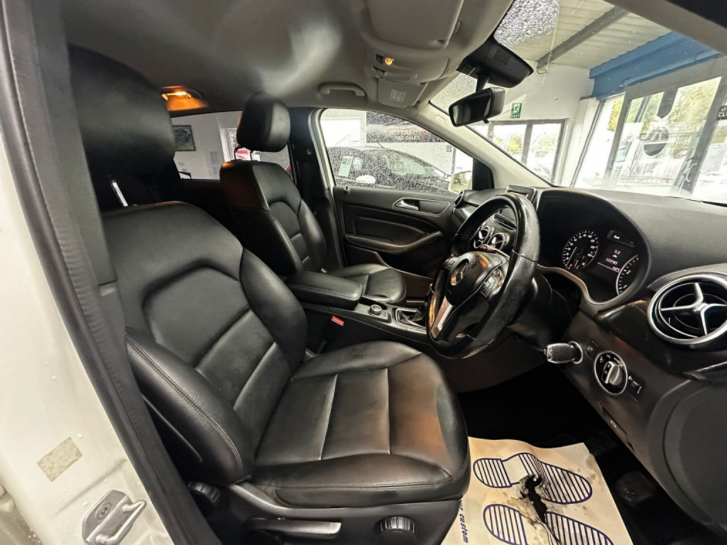 MERCEDES-BENZ B CLASS