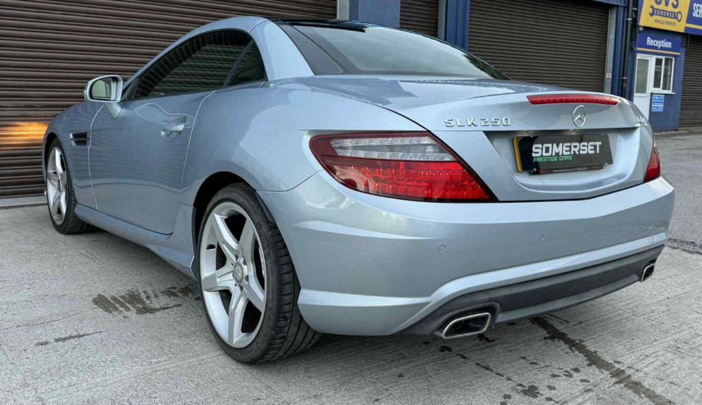 MERCEDES-BENZ SLK