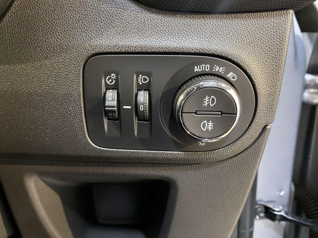 VAUXHALL CROSSLAND X