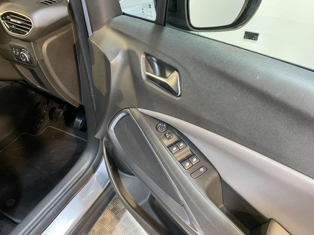 VAUXHALL CROSSLAND X