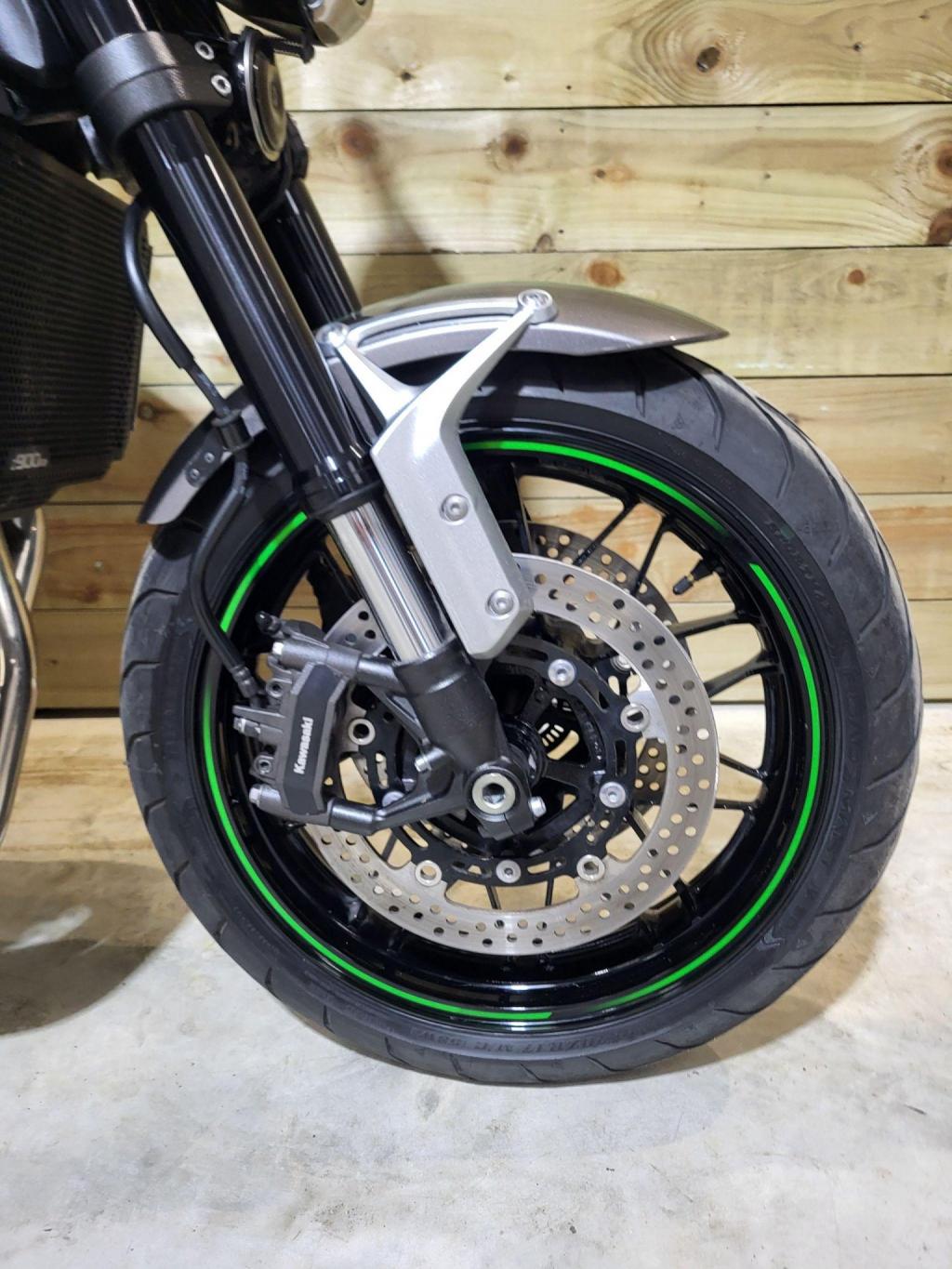 KAWASAKI Z900