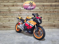 HONDA CBR1000RR Fireblade