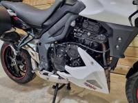 TRIUMPH TIGER 1050