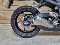TRIUMPH STREET TRIPLE 675