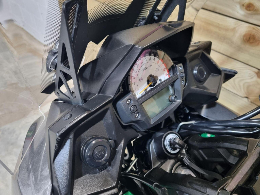 KAWASAKI Versys 650