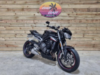 TRIUMPH STREET TRIPLE 765