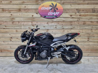 TRIUMPH STREET TRIPLE 765