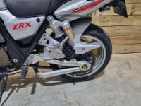 KAWASAKI ZRX1200