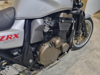 KAWASAKI ZRX1200